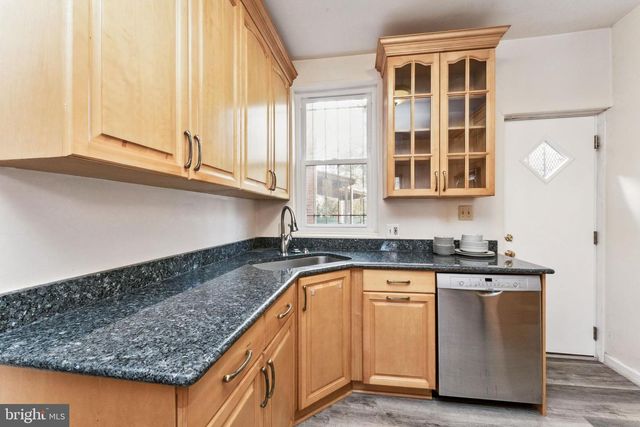 725 FLORIDA AVE NE, Washington, DC 20002