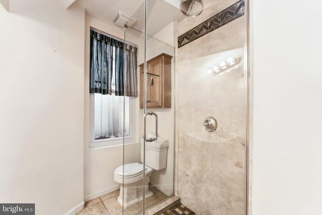 725 FLORIDA AVE NE, Washington, DC 20002