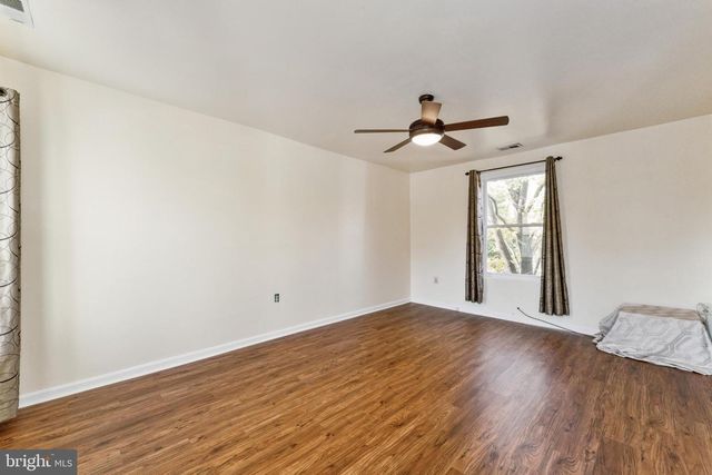 725 FLORIDA AVE NE, Washington, DC 20002