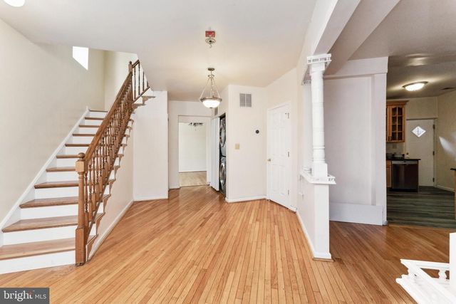 725 FLORIDA AVE NE, Washington, DC 20002