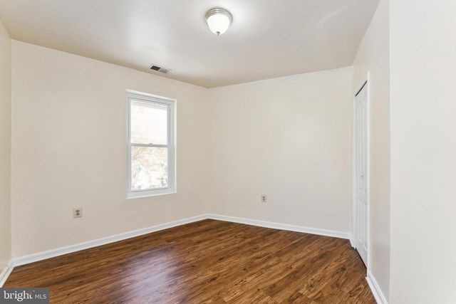 725 FLORIDA AVE NE, Washington, DC 20002