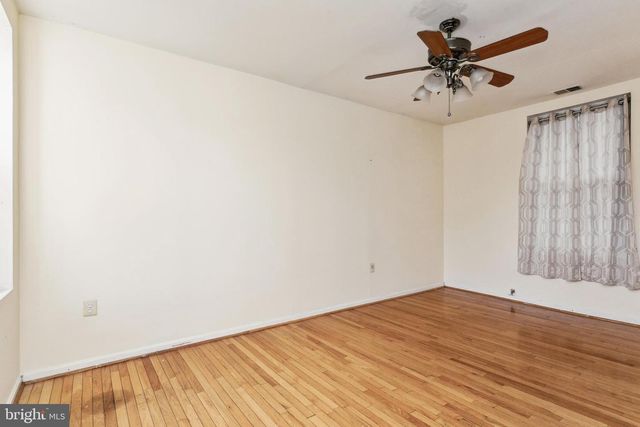 725 FLORIDA AVE NE, Washington, DC 20002