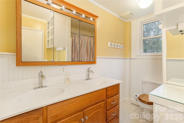 788 Old NC 280 Highway, Pisgah Forest, NC 28768
