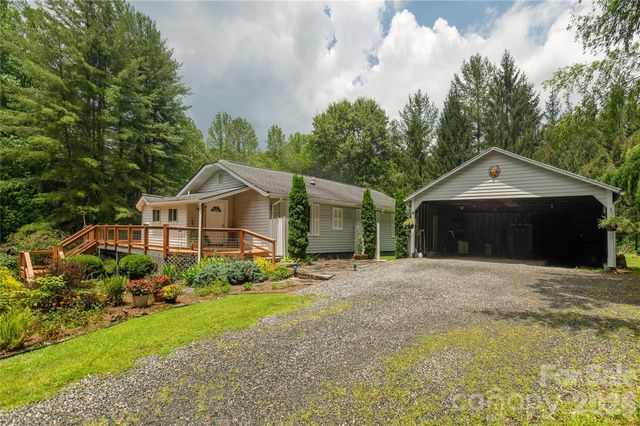 788 Old NC 280 Highway, Pisgah Forest, NC 28768