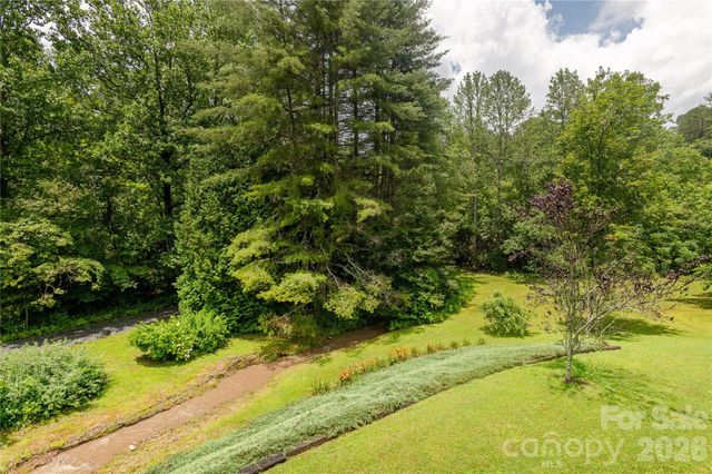 788 Old NC 280 Highway, Pisgah Forest, NC 28768