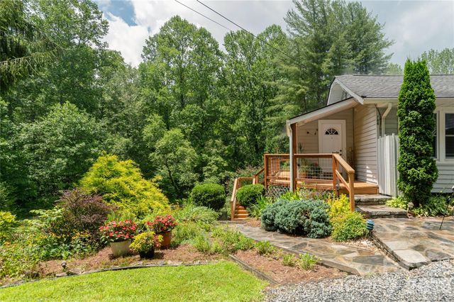 788 Old NC 280 Highway, Pisgah Forest, NC 28768