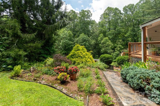 788 Old NC 280 Highway, Pisgah Forest, NC 28768