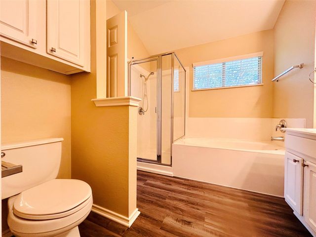 1900 Scofield Ridge PKWY 1701, Austin, TX 78727