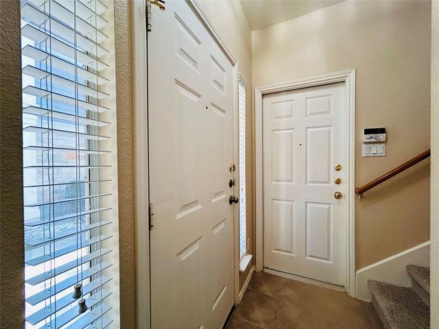 1900 Scofield Ridge PKWY 1701, Austin, TX 78727