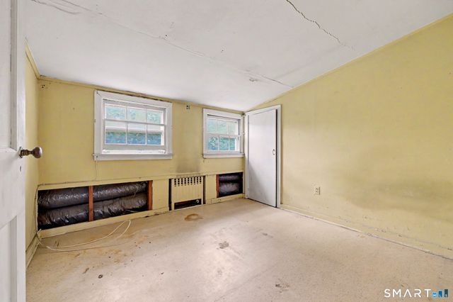 50 Valleywood Road, Greenwich, CT 06807