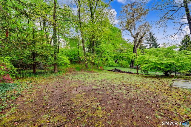 50 Valleywood Road, Greenwich, CT 06807