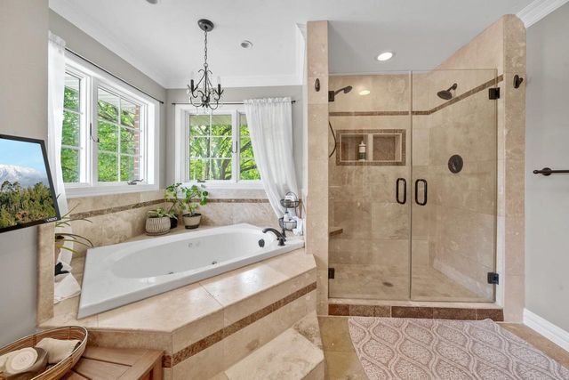 1849 SADDLEBROOK LANE, De Pere, WI 54115