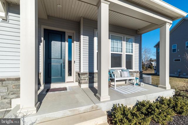 725 CONRAD DR, Warrington, PA 18976