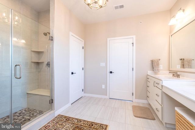 725 CONRAD DR, Warrington, PA 18976