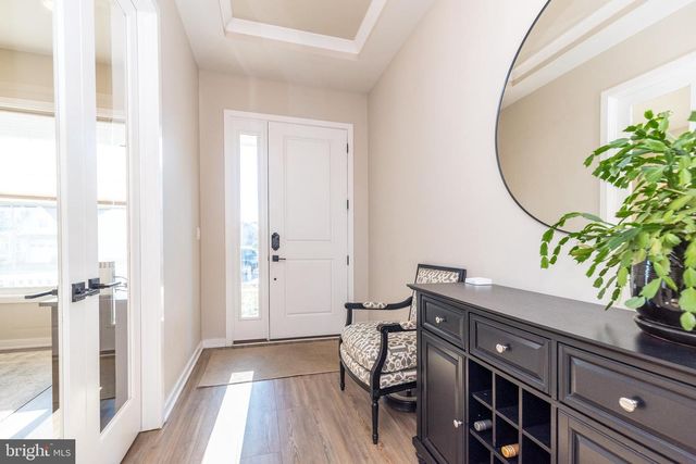 725 CONRAD DR, Warrington, PA 18976