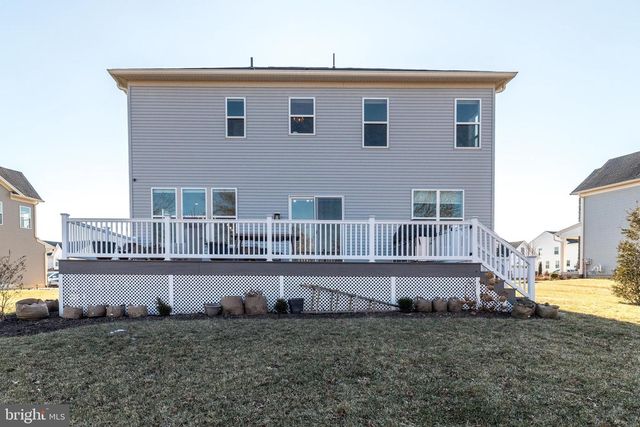 725 CONRAD DR, Warrington, PA 18976