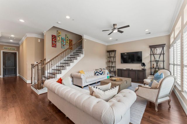 2806 Hilmar Drive, Houston, TX 77082