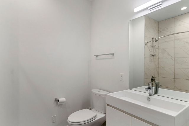 147 N Euclid Avenue 401, Oak Park, IL 60302