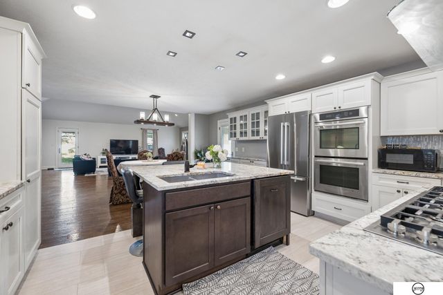 5710 S 88Th Street, Lincoln, NE 68526