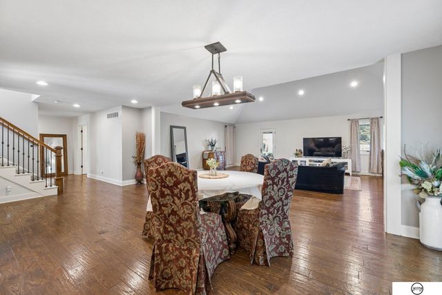 5710 S 88Th Street, Lincoln, NE 68526