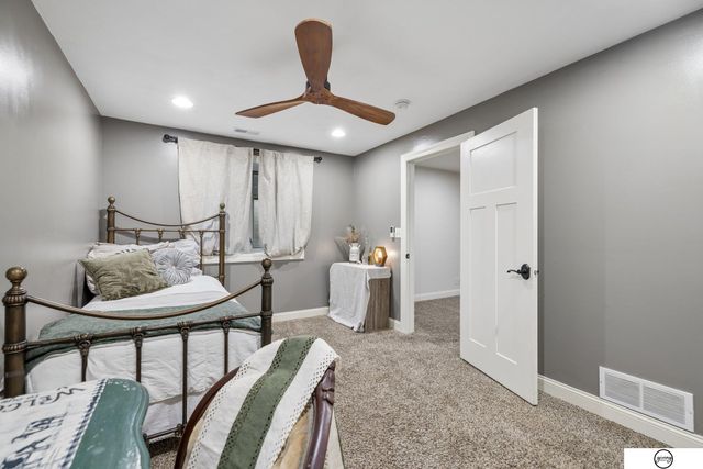 5710 S 88Th Street, Lincoln, NE 68526