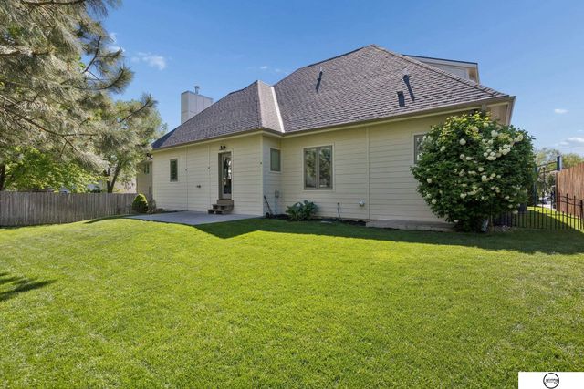 5710 S 88Th Street, Lincoln, NE 68526