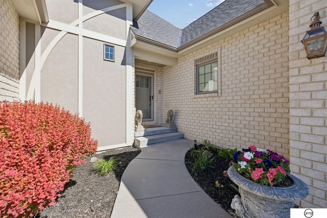 5710 S 88Th Street, Lincoln, NE 68526