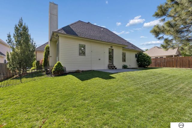 5710 S 88Th Street, Lincoln, NE 68526