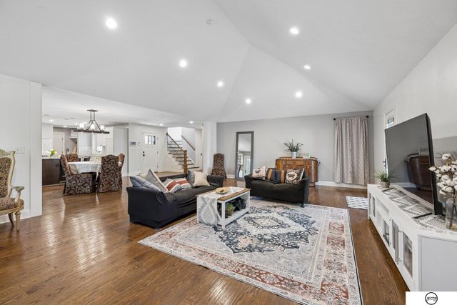 5710 S 88Th Street, Lincoln, NE 68526