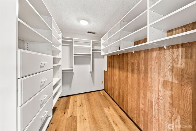 1729 S Jackson Avenue, Tacoma, WA 98465