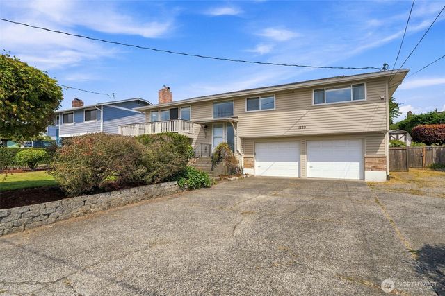 1729 S Jackson Avenue, Tacoma, WA 98465
