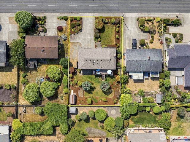 1729 S Jackson Avenue, Tacoma, WA 98465