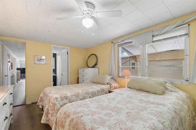 18675 US HIGHWAY 19 N 116, Clearwater, FL 33764