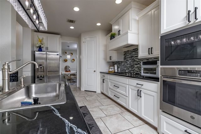 967 Canterbury Lane, Forney, TX 75126