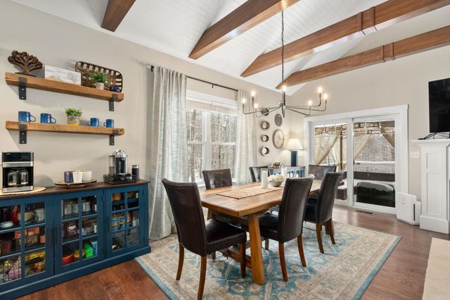 1 Firefly Landing, Newmarket, NH 03857