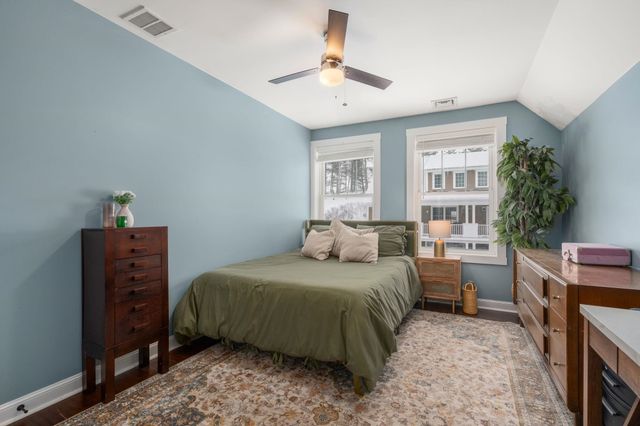 1 Firefly Landing, Newmarket, NH 03857