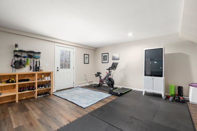 1 Firefly Landing, Newmarket, NH 03857