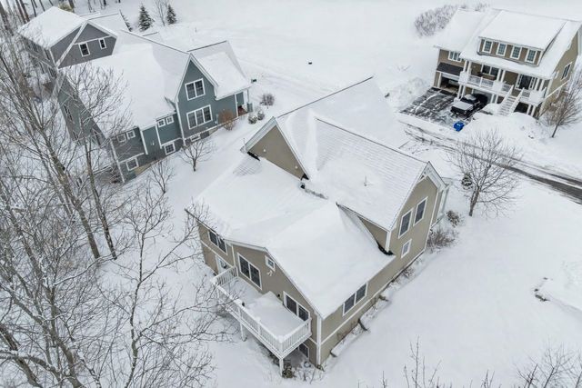 1 Firefly Landing, Newmarket, NH 03857