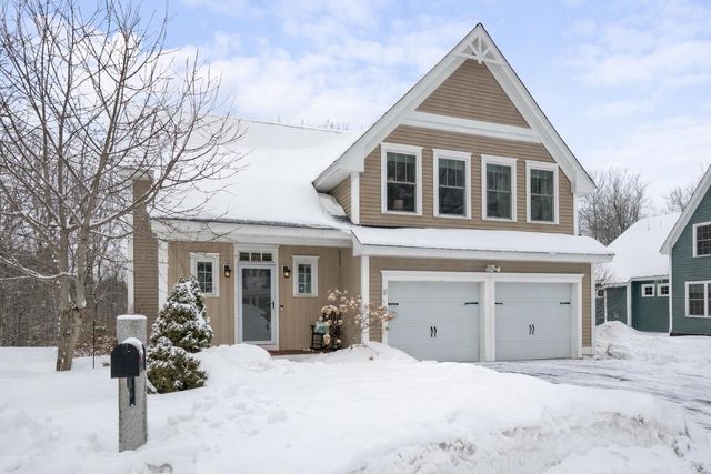 1 Firefly Landing, Newmarket, NH 03857