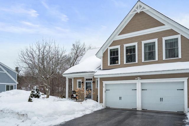 1 Firefly Landing, Newmarket, NH 03857