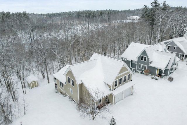 1 Firefly Landing, Newmarket, NH 03857