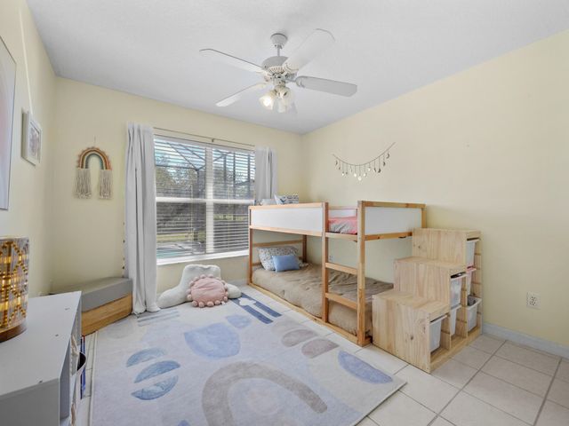 520 Peninsula Ct, St Augustine, FL 32080