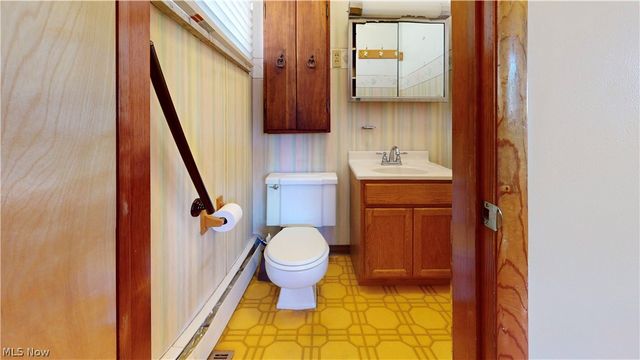 903 Logan Avenue, Mingo Junction, OH 43938