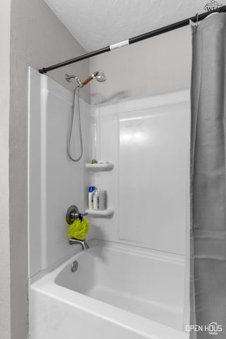 7 SURREY CIRCLE, Wichita Falls, TX 76309