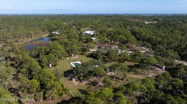 6885 Orchid Tree Drive, Grant, FL 32949