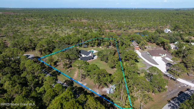 6885 Orchid Tree Drive, Grant, FL 32949
