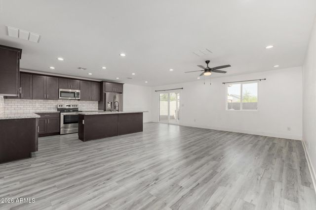 5117 S 23RD Drive, Phoenix, AZ 85041