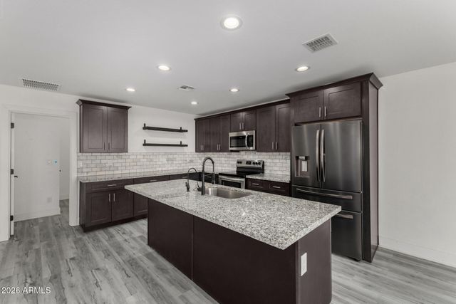 5117 S 23RD Drive, Phoenix, AZ 85041