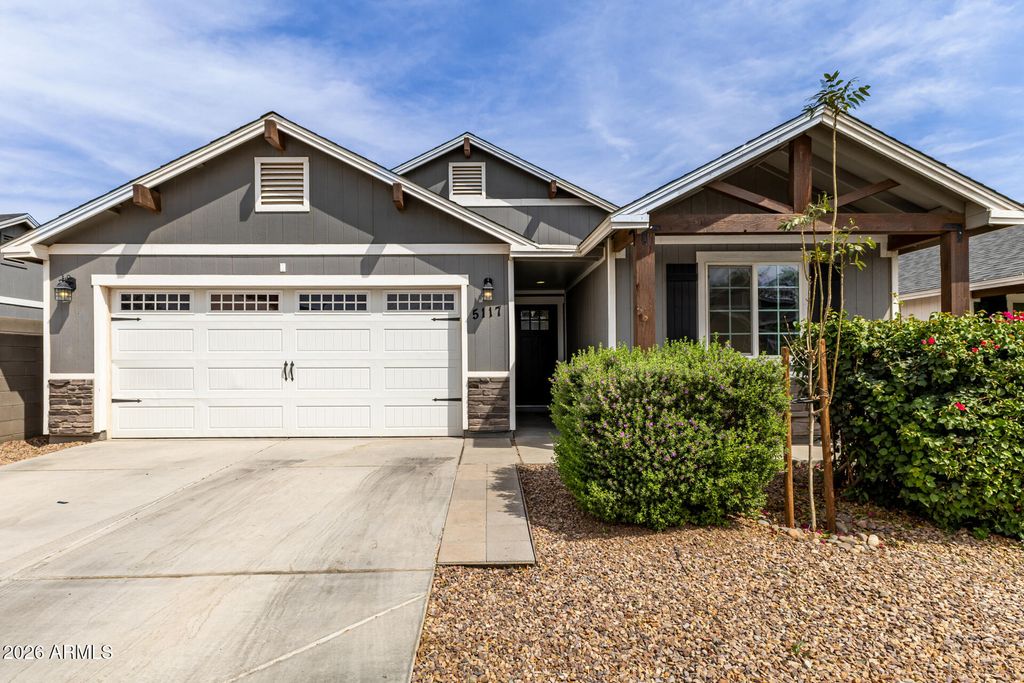 5117 S 23RD Drive, Phoenix, AZ 85041