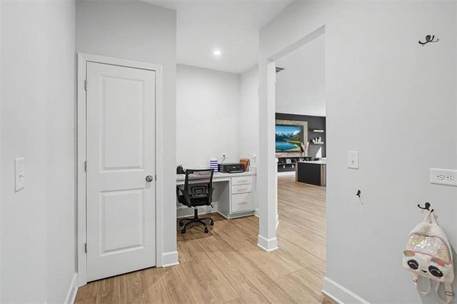 669 Fairway Drive, Acworth, GA 30101